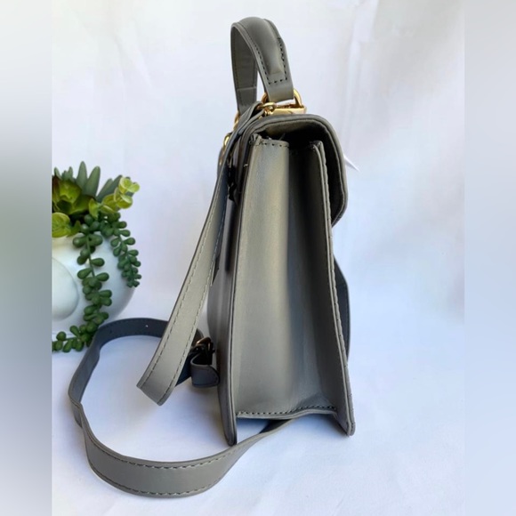 Badgley Mischka Crossbody Vegan Leather - Picture 6 of 9